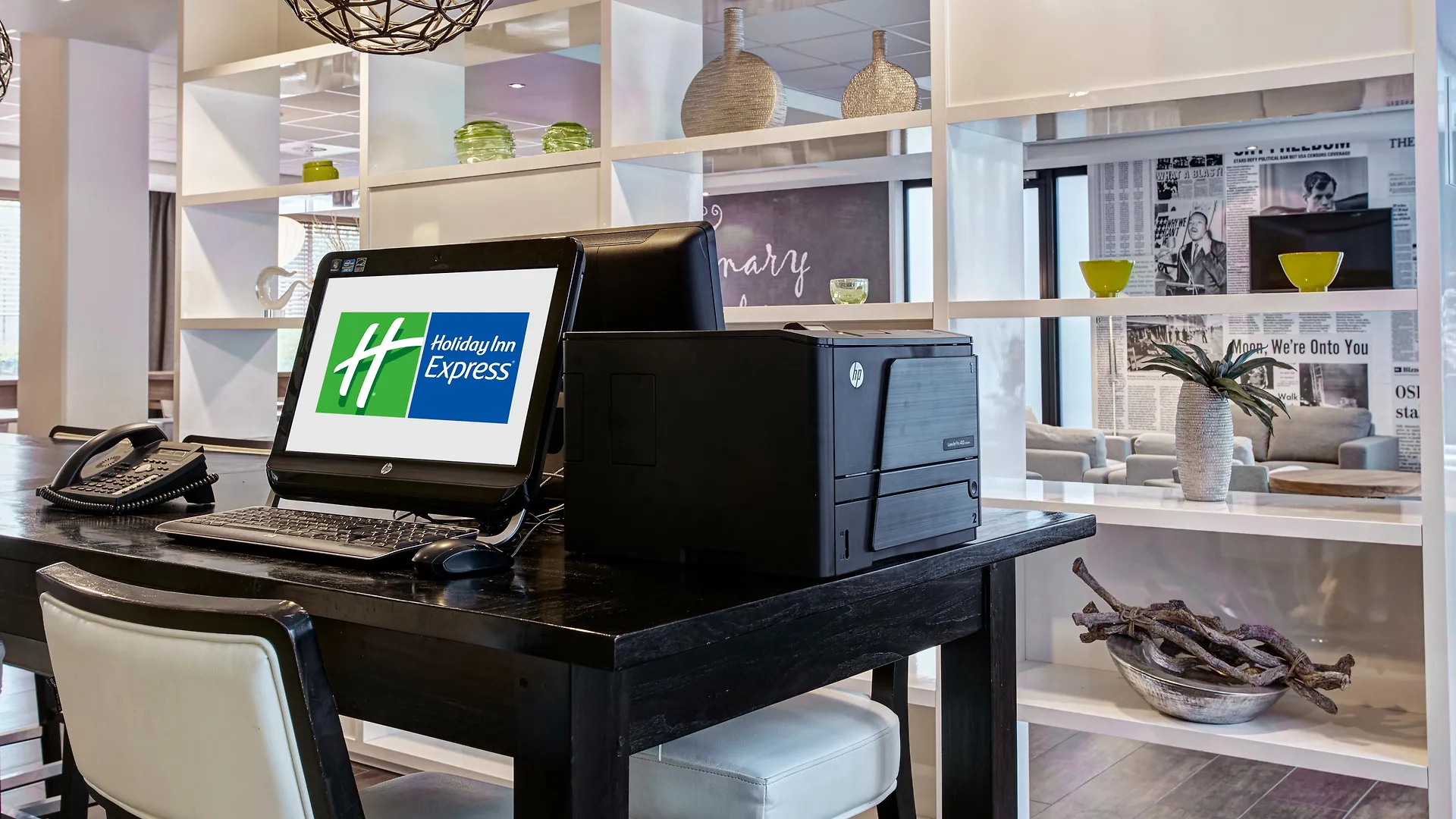 Holiday Inn Express Amsterdam - Schiphol, An Ihg Hotel Hoofddorp